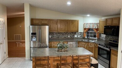 528 County Rd 119 in Athens, TN - Foto de edificio - Building Photo