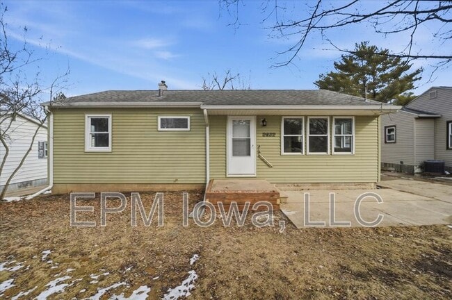 2622 Garden Ave in Cedar Falls, IA - Building Photo - Building Photo