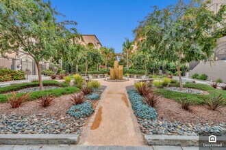 1270 Cleveland Ave, Unit B238 in San Diego, CA - Building Photo - Building Photo