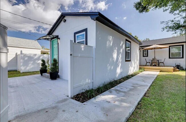 6231 1st Ave N in St. Petersburg, FL - Building Photo - Building Photo