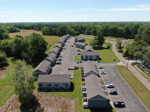 Oaklawn Heights in Brighton, TN - Foto de edificio - Building Photo