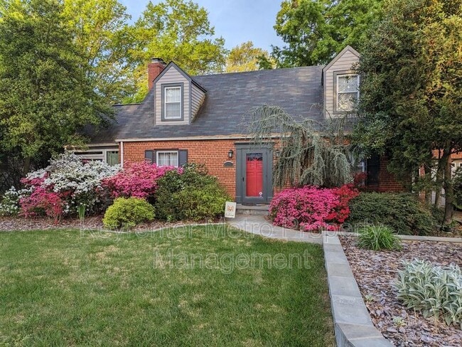 property at 9201 Fort Foote Rd