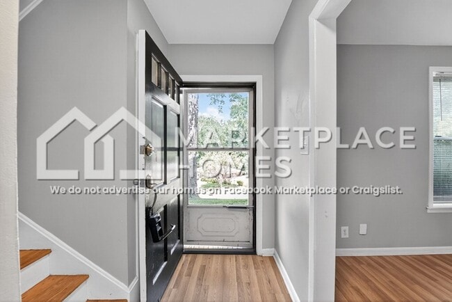 427 Whispering Pines Dr in Charlotte, NC - Building Photo - Building Photo