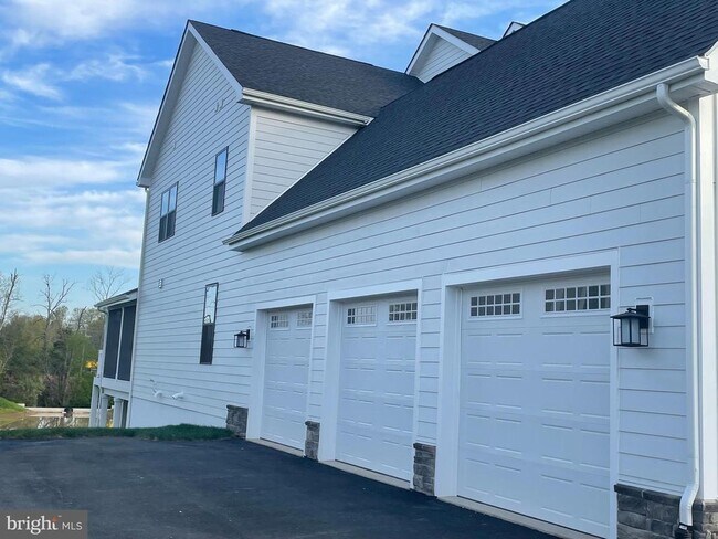 property at 23324 Hastings Rdg Ct