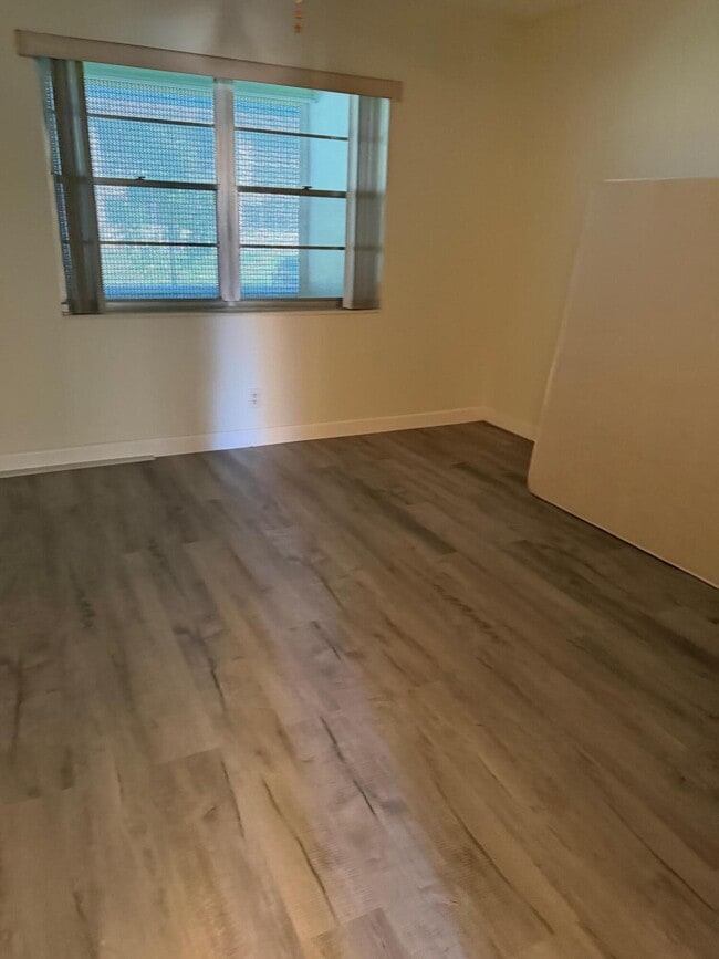 79 Dorchester E in West Palm Beach, FL - Building Photo - Building Photo