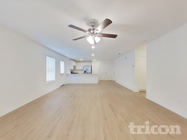 17122 Quaking Aspen Ln in New Caney, TX - Foto de edificio - Building Photo