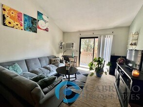 10278 Black Mountain Rd in San Diego, CA - Building Photo - Building Photo