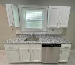 929 S Jackson St in Louisville, KY - Building Photo - Building Photo