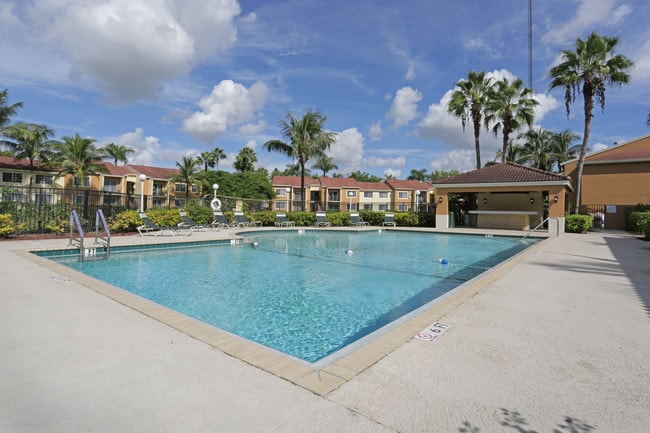 Pembroke Park Apartments in Pembroke Park, FL - Foto de edificio - Building Photo