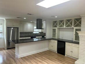 5416 Northmoor Dr in Dallas, TX - Building Photo - Building Photo