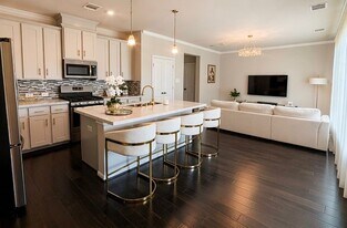 12310 Upper Mar Dr in Humble, TX - Building Photo