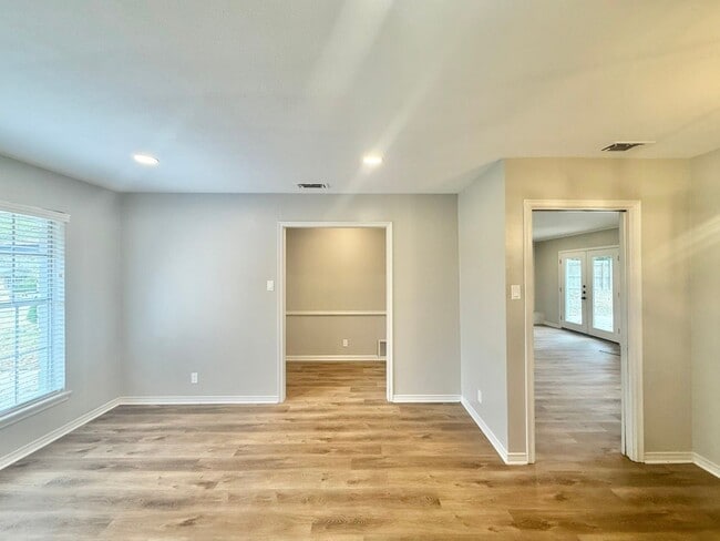 3820 Darrell Ln in Tyler, TX - Building Photo - Building Photo