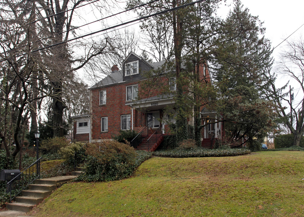 8220 Greenwood Ave in Takoma Park, MD - Building Photo