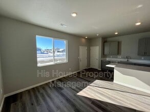 3901 Canoe St in Evans, CO - Building Photo - Building Photo