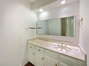 2609 Valparaiso Trail in Arlington, TX - Foto de edificio - Building Photo