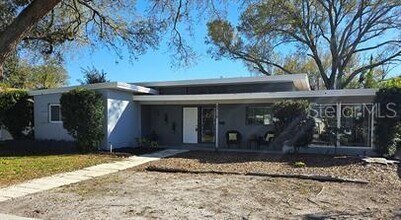 5718 8th Ave N in St. Petersburg, FL - Building Photo - Building Photo