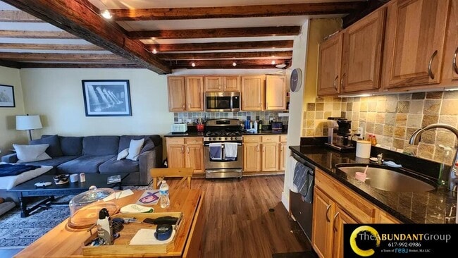 property at 7 Hart St
