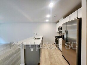 810 Sandbach Rd in Spartanburg, SC - Building Photo - Building Photo