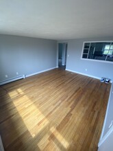 177 E Bacon St, Unit C in Plainville, MA - Building Photo - Building Photo