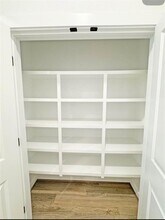 2213 Via Laura Ln in Houston, TX - Building Photo - Building Photo