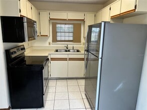 2001 Waterleaf St in Orlando, FL - Building Photo - Building Photo