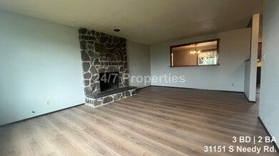 31151 S Needy Rd in Canby, OR - Building Photo - Building Photo