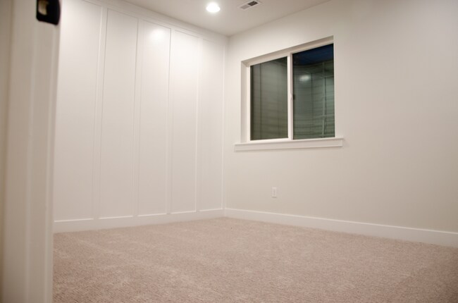 204 S Mulberry Wy in Vineyard, UT - Foto de edificio - Building Photo