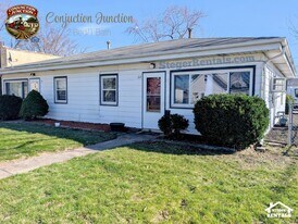 22 E 35th St in Steger, IL - Building Photo