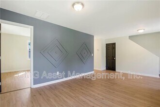 551 Valley Hill Rd SE in Riverdale, GA - Building Photo - Building Photo