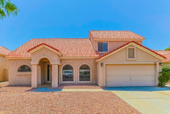 property at 1243 E Commerce Ave