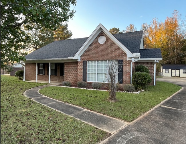 property at 127 N Butternut Dr