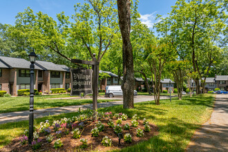 Village Square Condominiums in Carrollton, GA - Building Photo - Building Photo