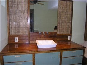 1959 Lexington St in Houston, TX - Building Photo - Building Photo