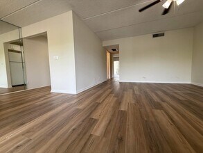 2000 Springdale Blvd in Palm Springs, FL - Building Photo - Building Photo