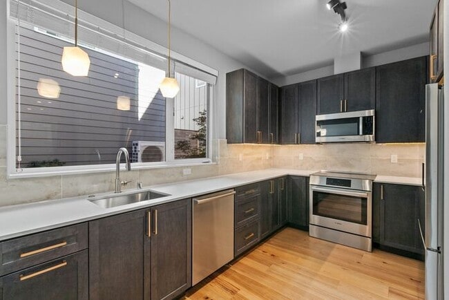 7168 44th Ave S in Seattle, WA - Building Photo - Building Photo