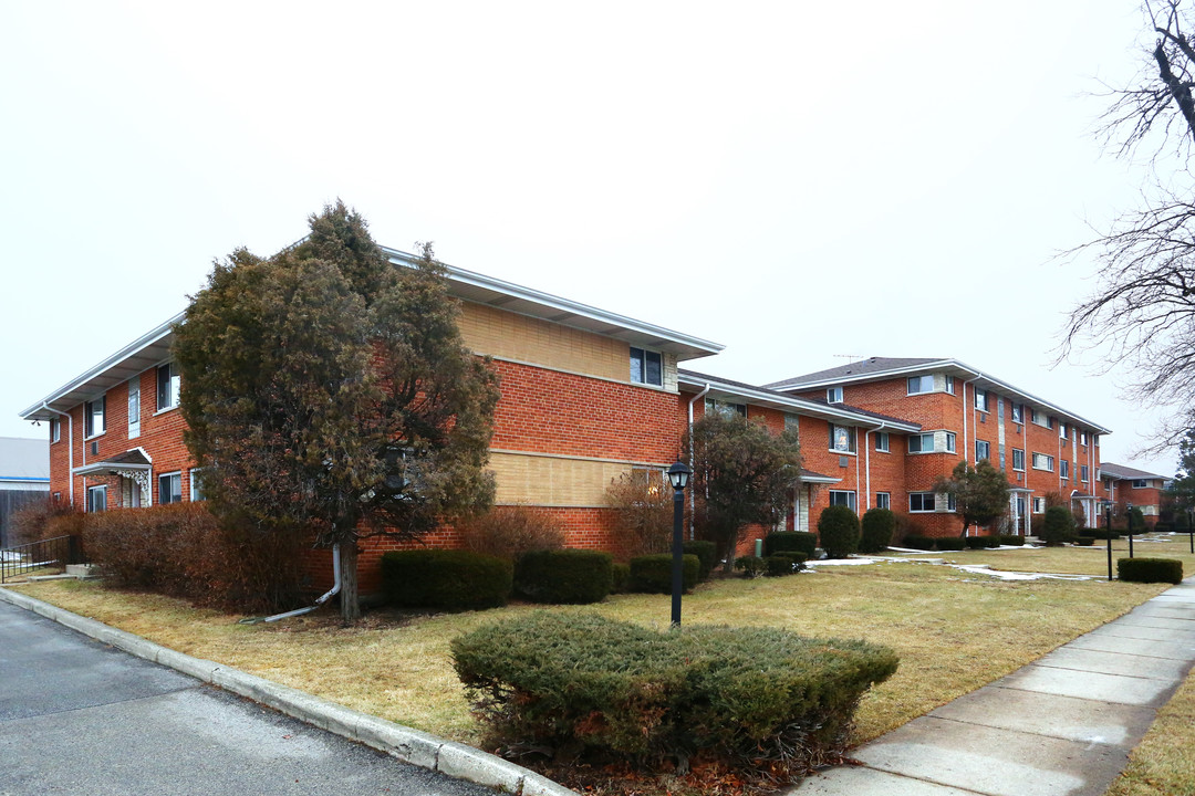 1402 Carol St in Park Ridge, IL - Building Photo