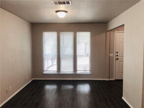 4520 Best Way in Austin, TX - Building Photo - Building Photo