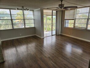 2731 Taft St in Hollywood, FL - Building Photo - Building Photo