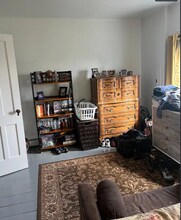 64 Orchard Dr-Unit -2/Upstairs in Rhinecliff, NY - Building Photo - Building Photo