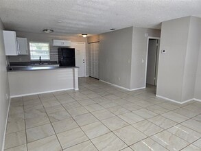 385 Lime St in Eatonville, FL - Building Photo - Building Photo