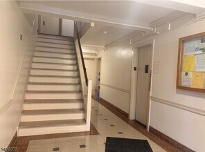 3021 Edwin Ave in Fort Lee, NJ - Building Photo - Building Photo