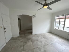 1611 Euclid Ave in Miami Beach, FL - Building Photo - Building Photo