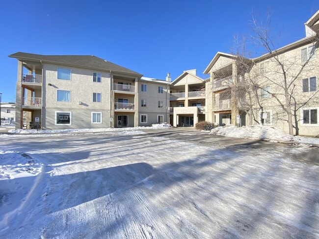 property at 3000-3000 Citadel Meadow Point NW