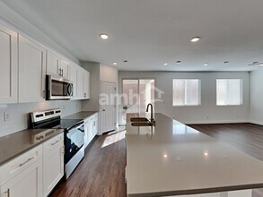 8957 Tiger Tooth Ave in Las Vegas, NV - Building Photo - Building Photo