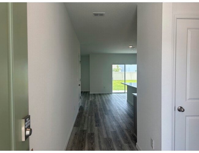 10588 Farm Hill Ave in Land O Lakes, FL - Building Photo - Building Photo