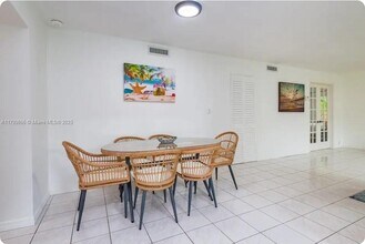 1635 Fletcher St in Hollywood, FL - Building Photo - Building Photo