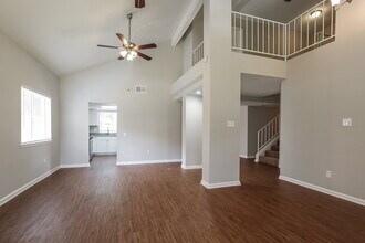 18711 Droitwich Dr in Humble, TX - Building Photo - Building Photo