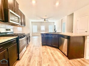 13722 Trinity Cv in San Antonio, TX - Building Photo - Building Photo