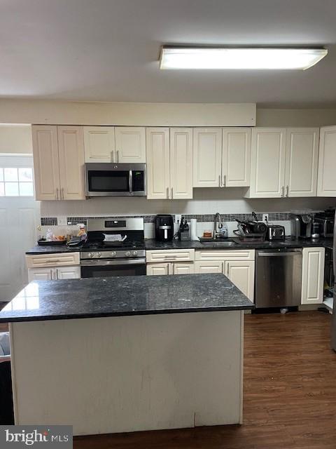property at 389 E Hector St