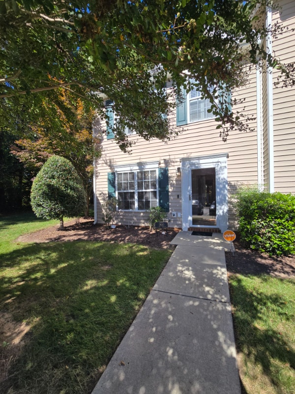 2800 Goyne Terrace in Chester, VA - Building Photo - Building Photo